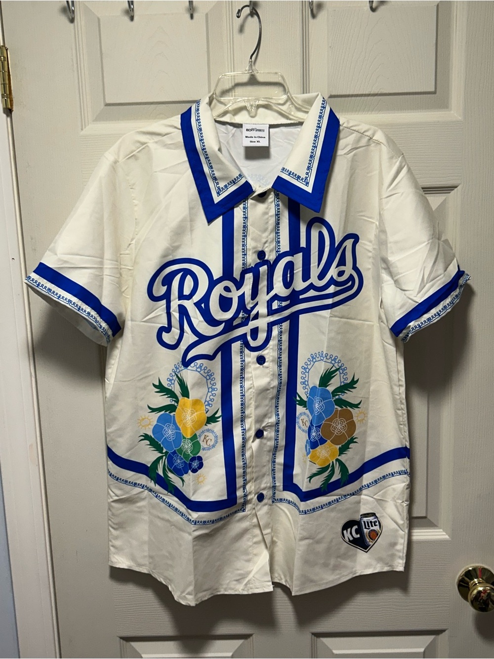 Kansas City Royals Hawaiian Tropical Beach Pool Shirt, Size XL SGA 7/1/26